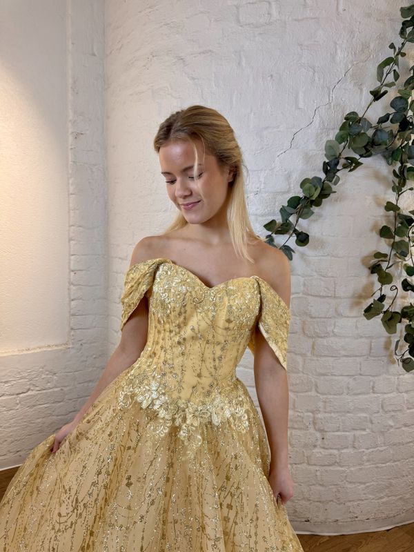 Amelia Ballkjole